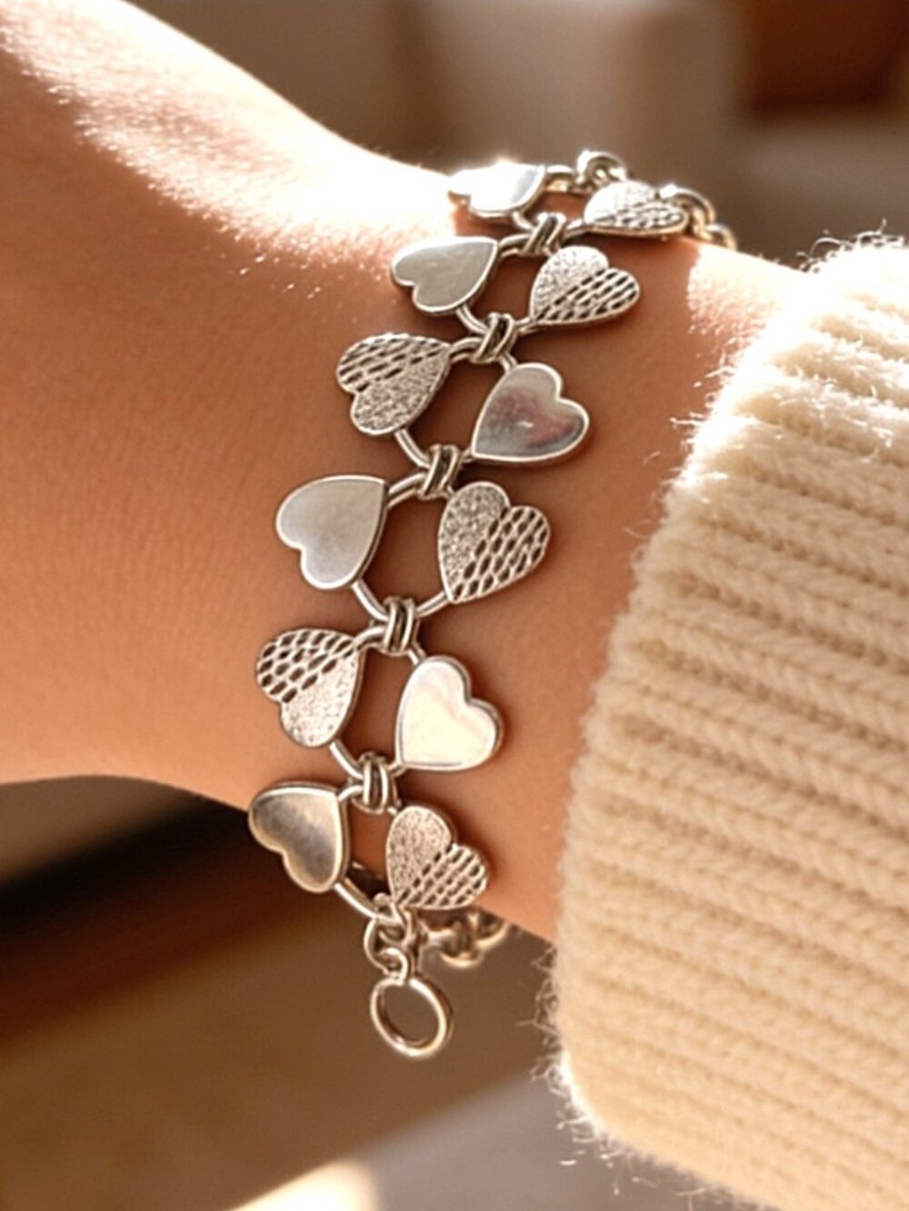 925 Sterling Silver Heart Link Bracelet